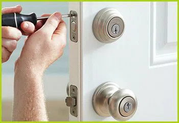 Expert Locksmith Services Forest Hills, NY 718-673-6786 - 13-new-locks-installation