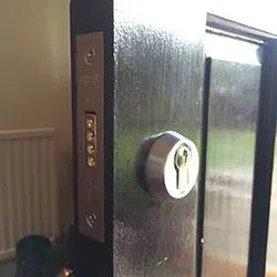 Expert Locksmith Services Forest Hills, NY 718-673-6786 - home-ls-01